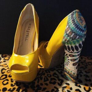 Kiss & Tell Women's SEXY High Peacock Heeled Platform Shoes - Size 8.5